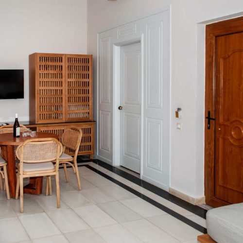 Room 423_06_s
