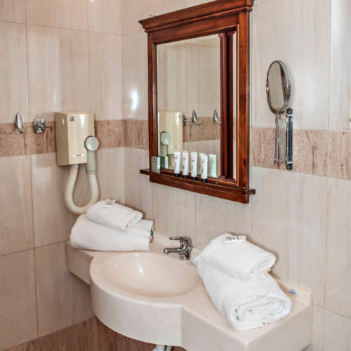 Room 421_07_s